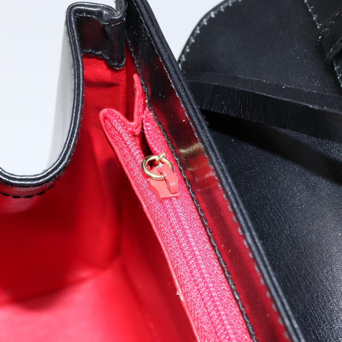 Gucci Gucci Vintage Lady Lock Flap Crossbody Bag Leather Size ONE SIZE - 23 Thumbnail