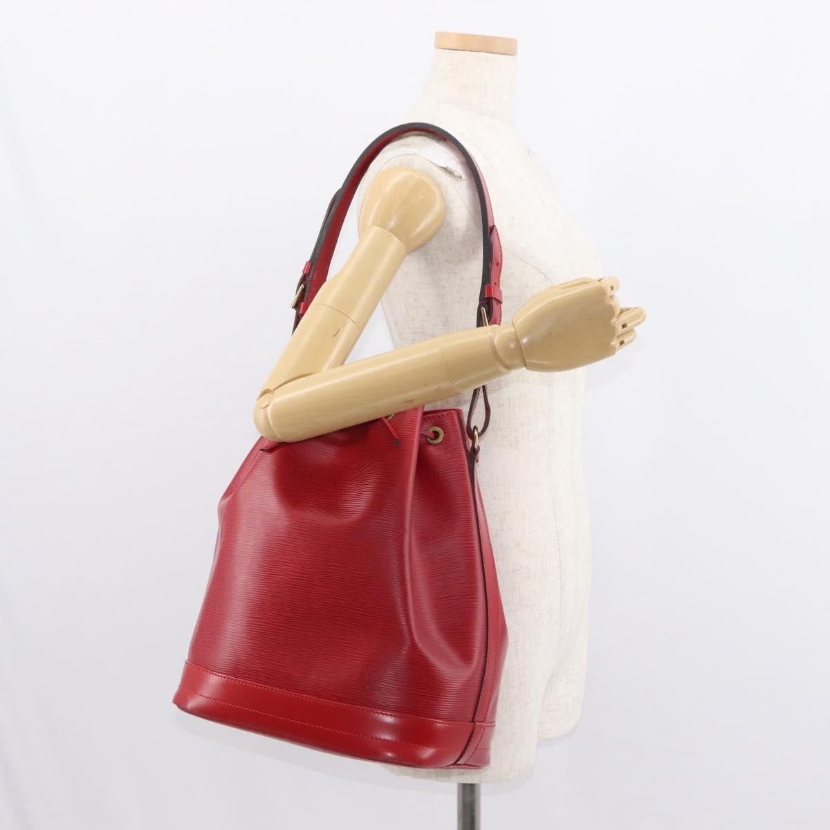 Louis Vuitton Louis Vuitton Noe Handbag Epi Leather Size ONE SIZE - 14 Thumbnail
