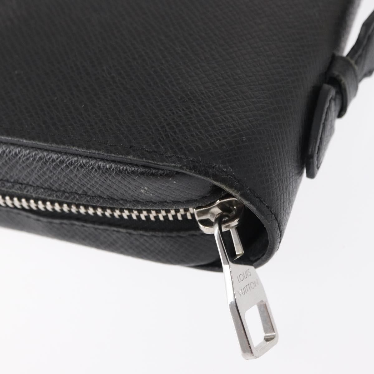 Louis Vuitton Louis Vuitton Zippy XL Taiga Leather Size ONE SIZE - 8 Thumbnail