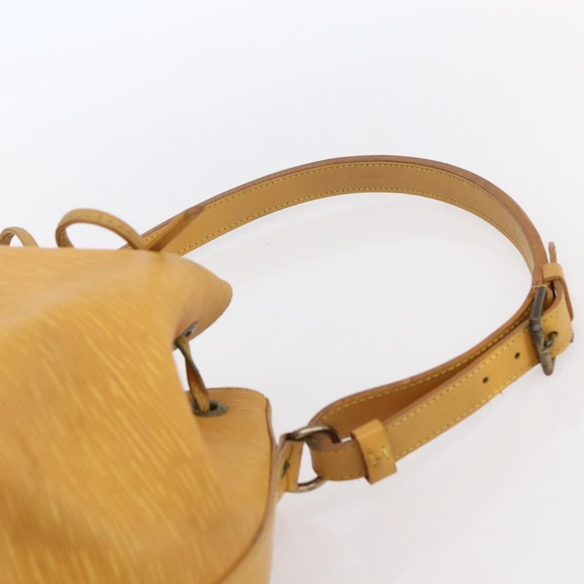 Louis Vuitton Louis Vuitton Petit Noe Epi Leather Size ONE SIZE - 16 Thumbnail
