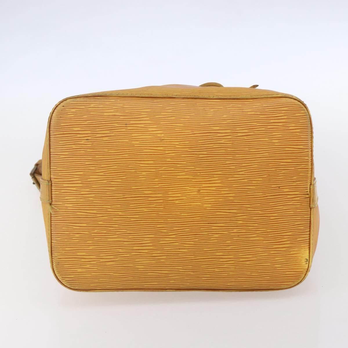 Louis Vuitton Louis Vuitton Petit Noe Epi Leather Size ONE SIZE - 14 Thumbnail