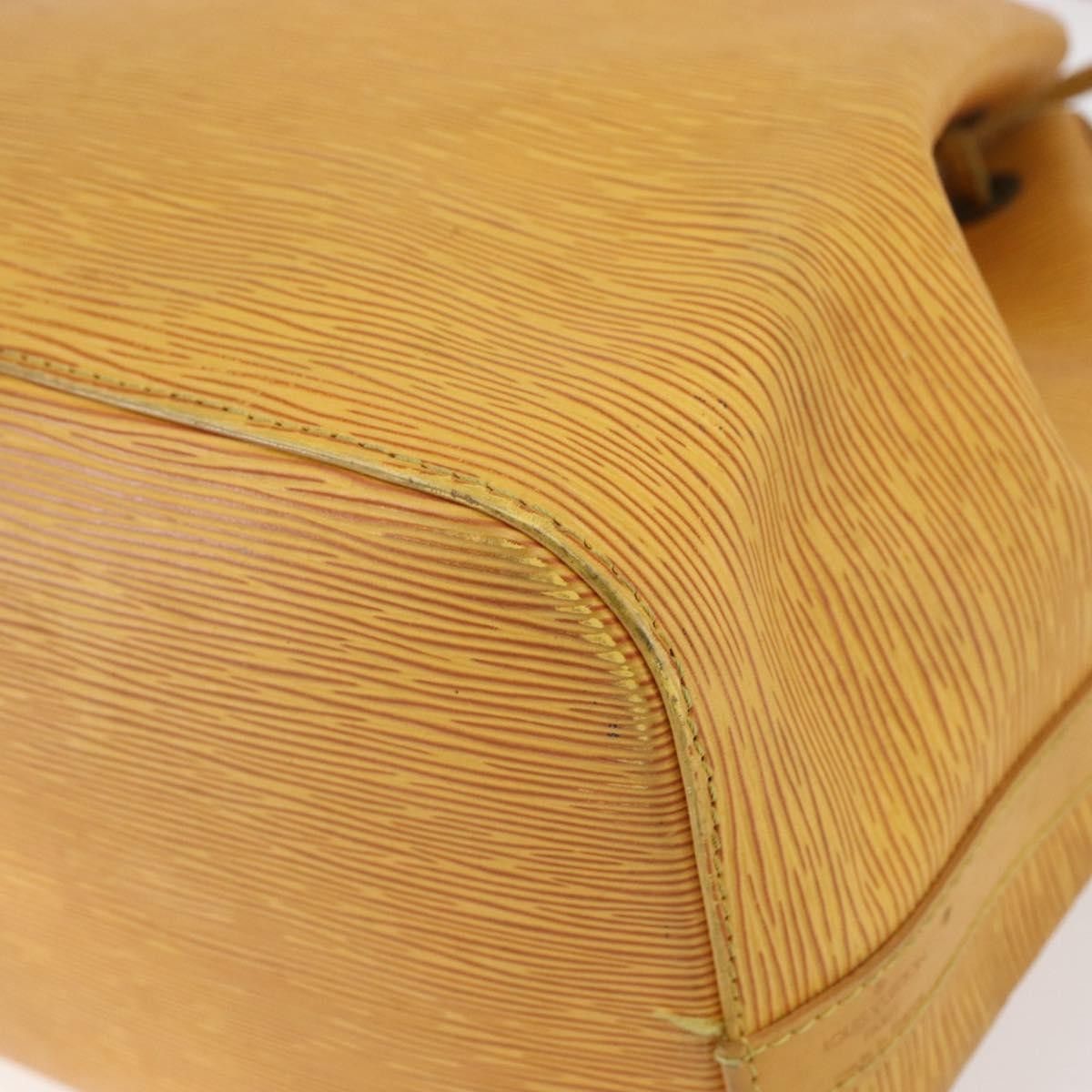 Louis Vuitton Louis Vuitton Petit Noe Epi Leather Size ONE SIZE - 12 Thumbnail