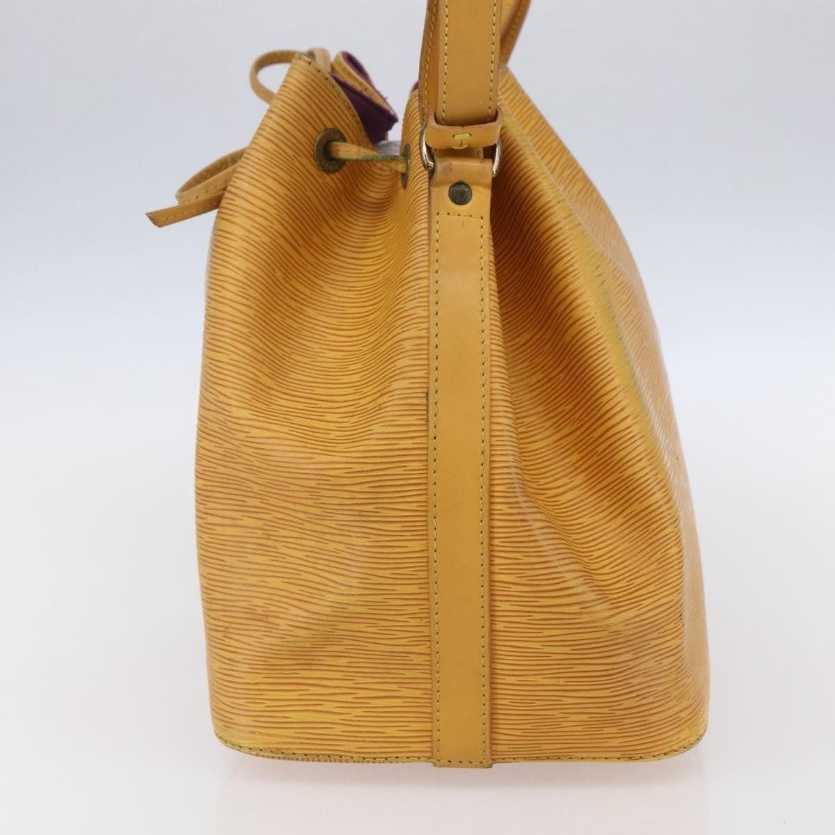 Louis Vuitton Louis Vuitton Petit Noe Epi Leather Size ONE SIZE - 4 Thumbnail