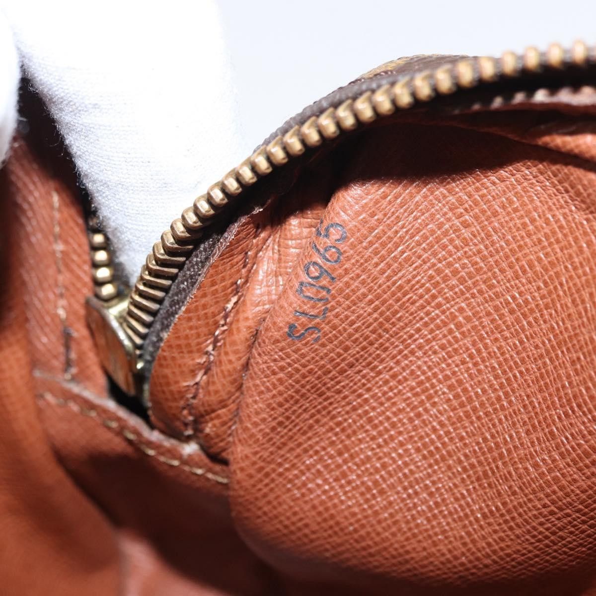 Louis Vuitton Louis Vuitton Pochette Marly Bandouliere Bag Monogram Canvas Size ONE SIZE - 7 Thumbnail