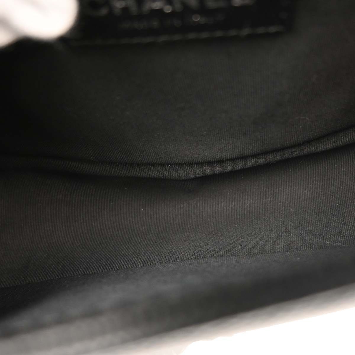 Chanel Chanel Boy Flap Bag Quilted Calfskin Size ONE SIZE - 10 Thumbnail