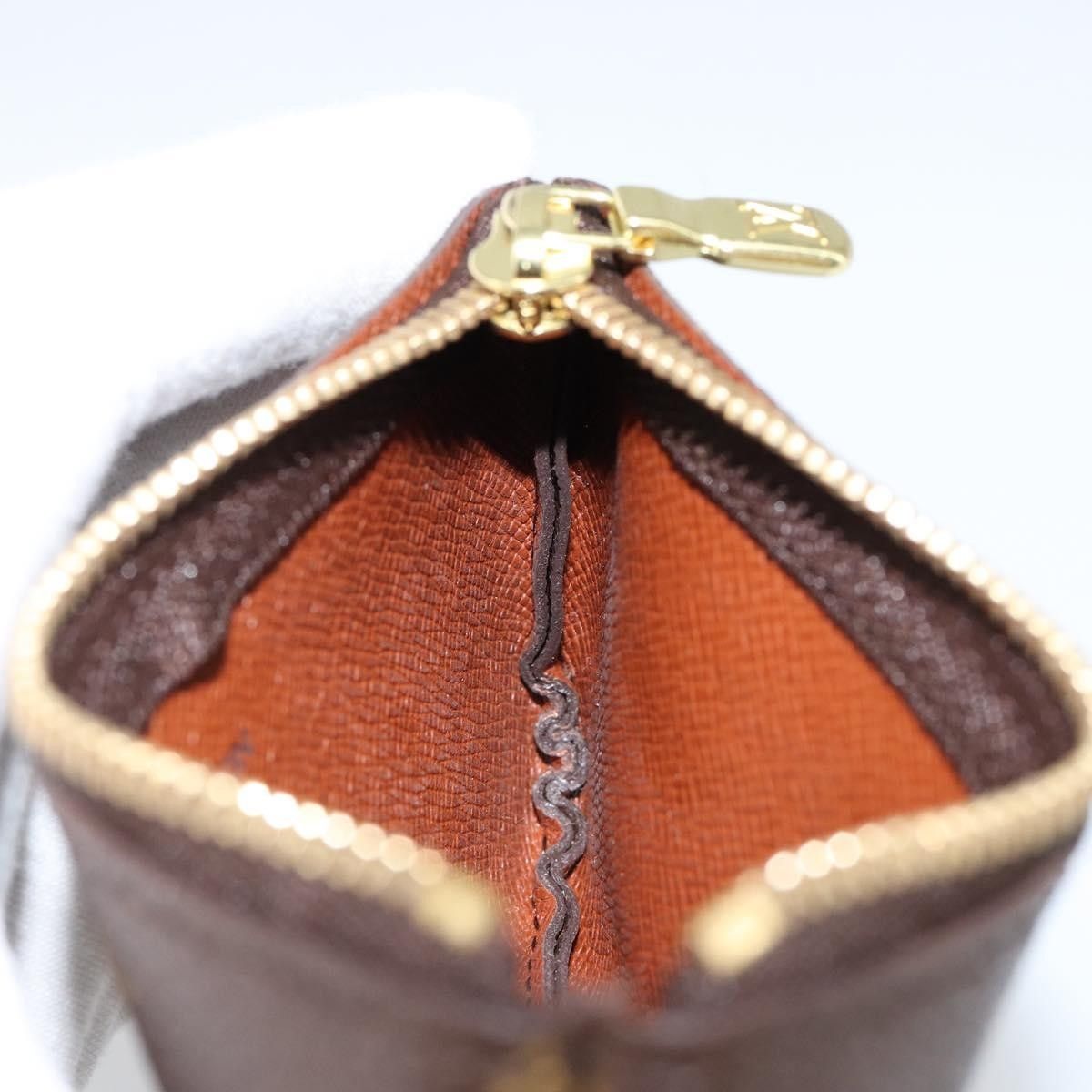 Louis Vuitton Louis Vuitton Pochette Clés Monogram Canvas Size ONE SIZE - 17 Thumbnail