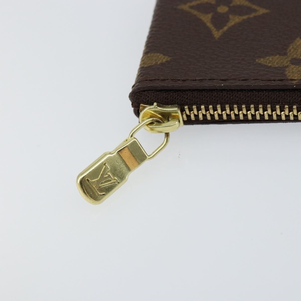 Louis Vuitton Louis Vuitton Pochette Clés Monogram Canvas Size ONE SIZE - 12 Thumbnail