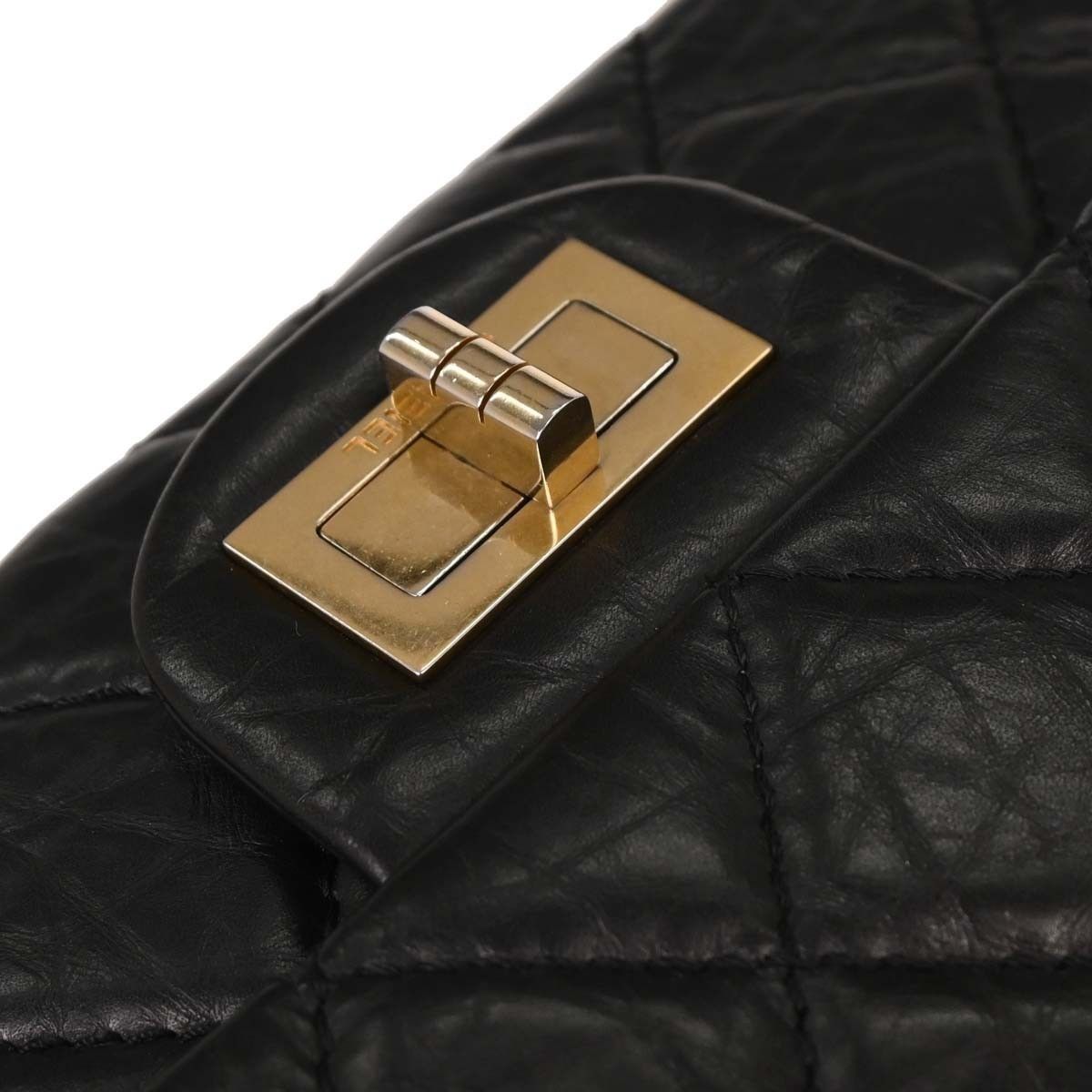 Chanel Chanel Reissue 2.55 Flap Bag Quilted Calfskin Size ONE SIZE - 6 Thumbnail