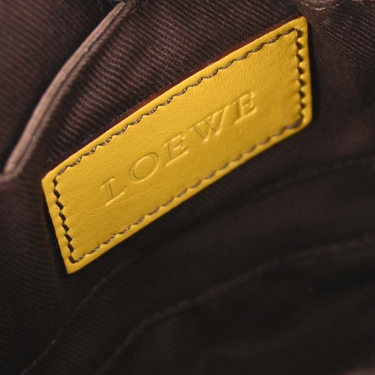 Loewe Loewe Vintage Shoulder Bag Leather Size ONE SIZE - 4 Thumbnail