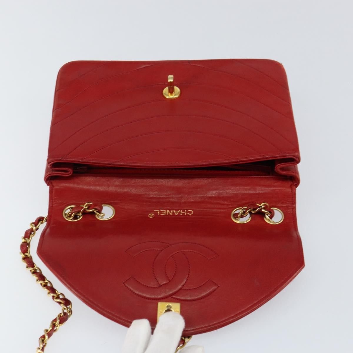 Chanel Chanel Vintage Round Flap Bag Horizontal Quilted Lambskin Size ONE SIZE - 17 Thumbnail