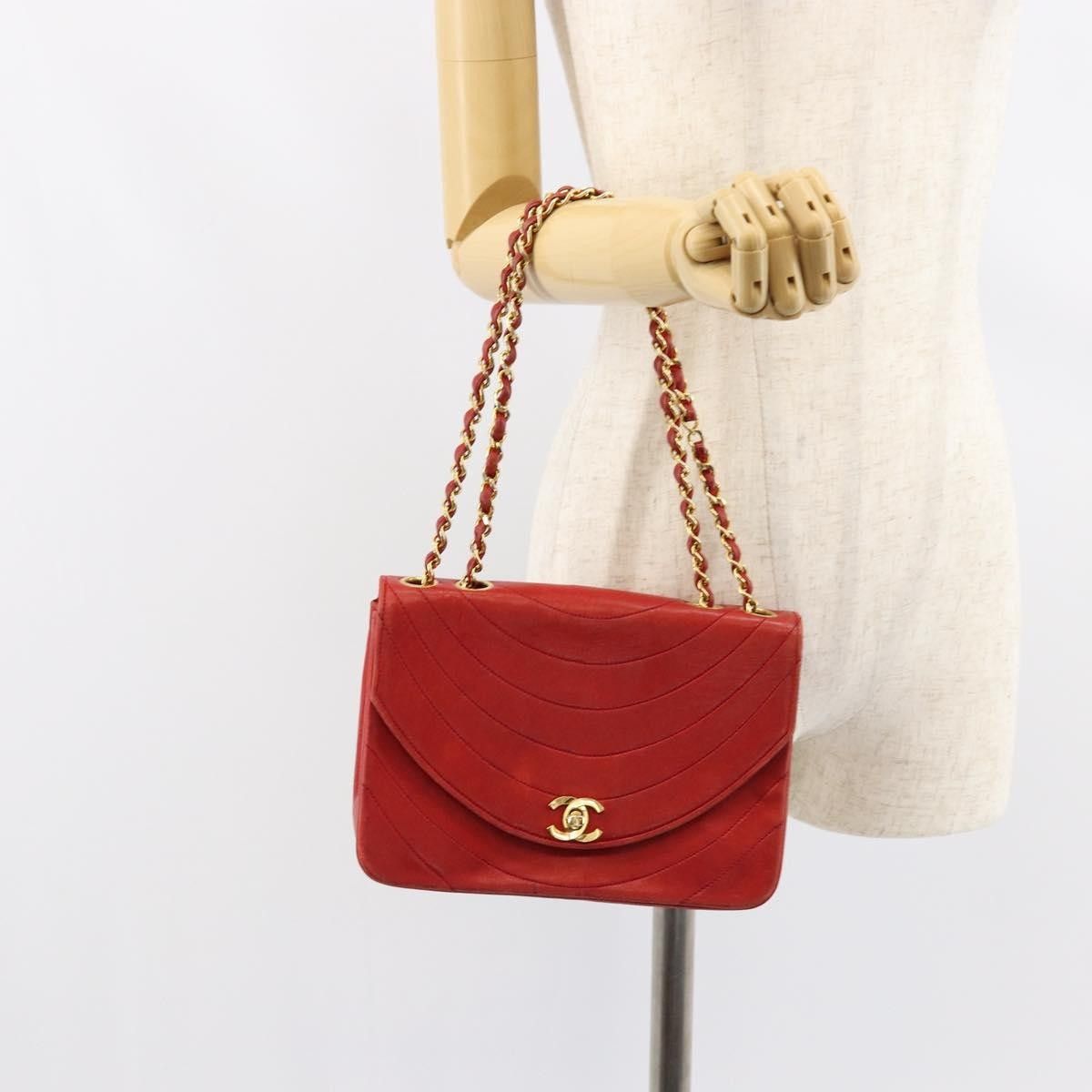 Chanel Chanel Vintage Round Flap Bag Horizontal Quilted Lambskin Size ONE SIZE - 13 Thumbnail