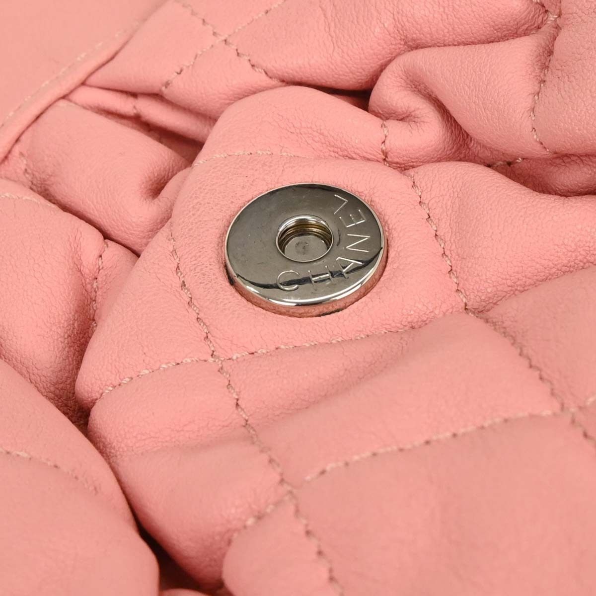 Chanel Chanel Chain Around Flap Bag Quilted Leather Size ONE SIZE - 8 Thumbnail