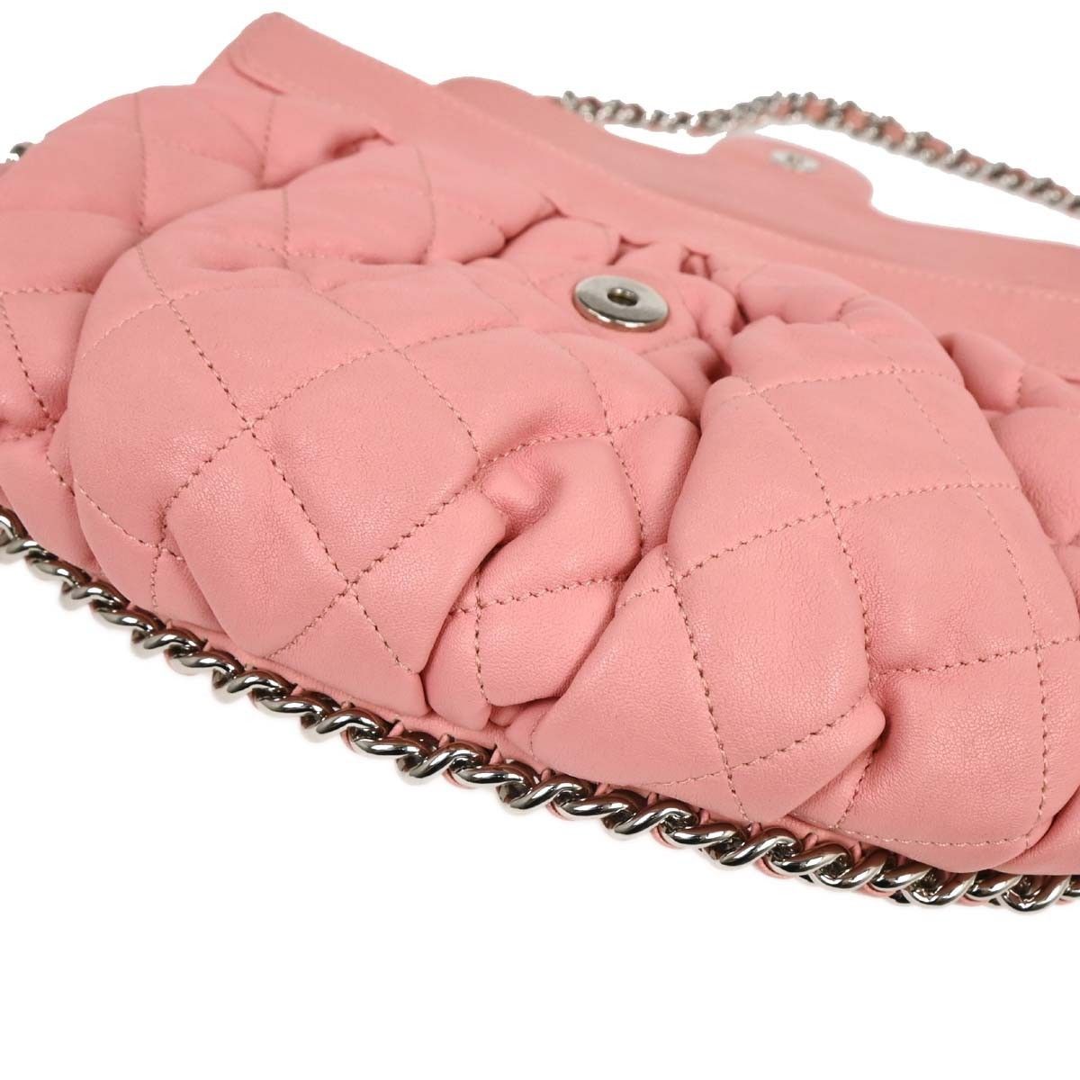 Chanel Chanel Chain Around Flap Bag Quilted Leather Size ONE SIZE - 7 Thumbnail