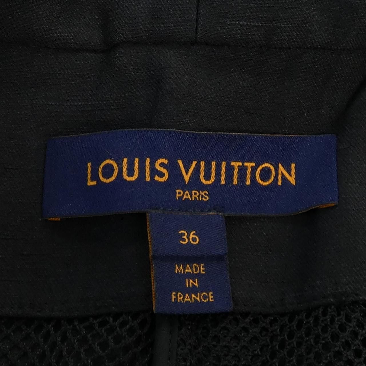 Louis Vuitton Louis Vuitton Louis Vuitton Jacket Others Outerwear FKVE98GIK DUTY FREE for USA Size ONE SIZE - 4 Thumbnail