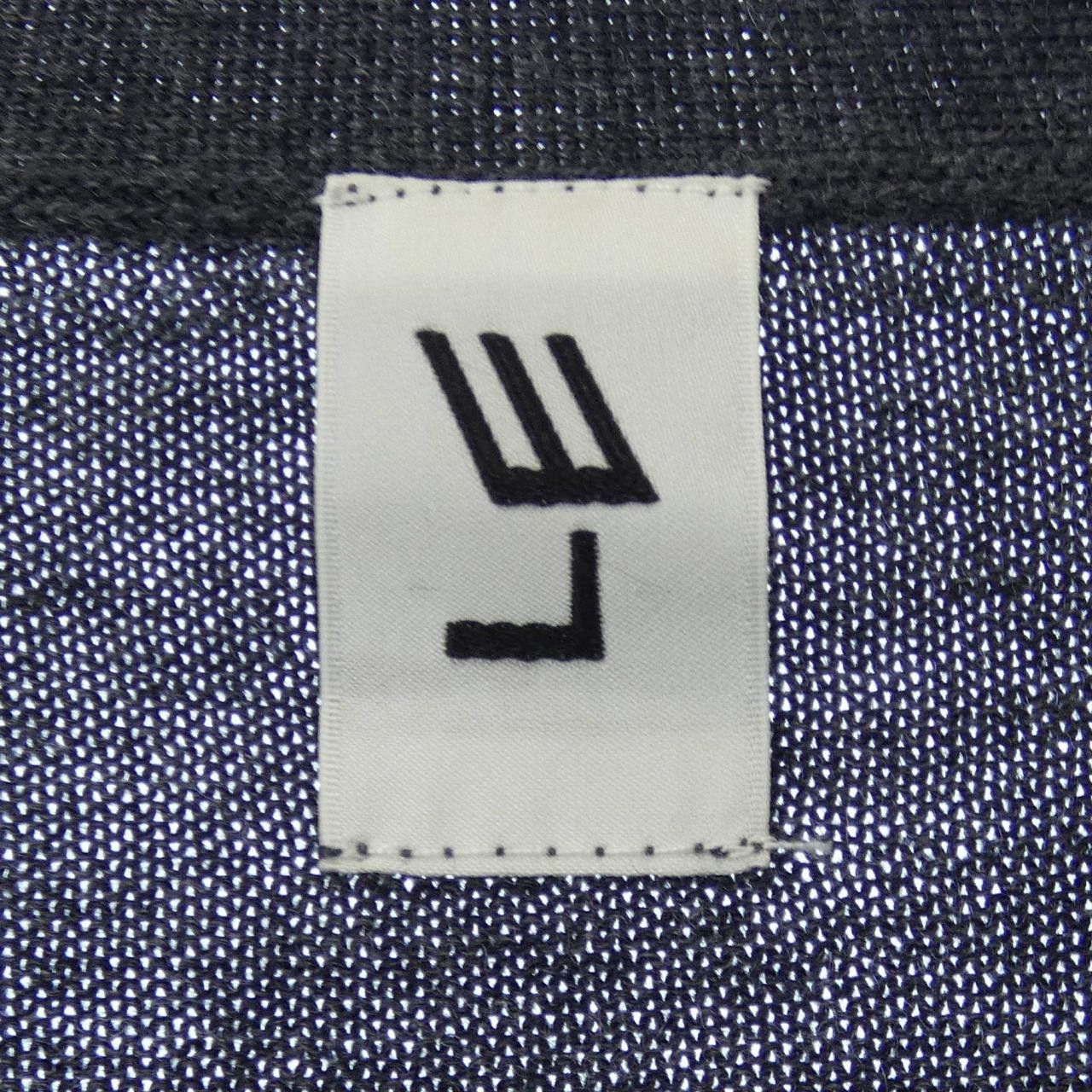Other Other LE Wool Cardigan Others Tops DUTY FREE for USA Size ONE SIZE - 4 Thumbnail