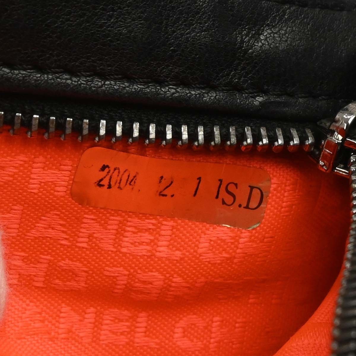 Chanel Chanel Lax Pochette Leather Size ONE SIZE - 10 Thumbnail