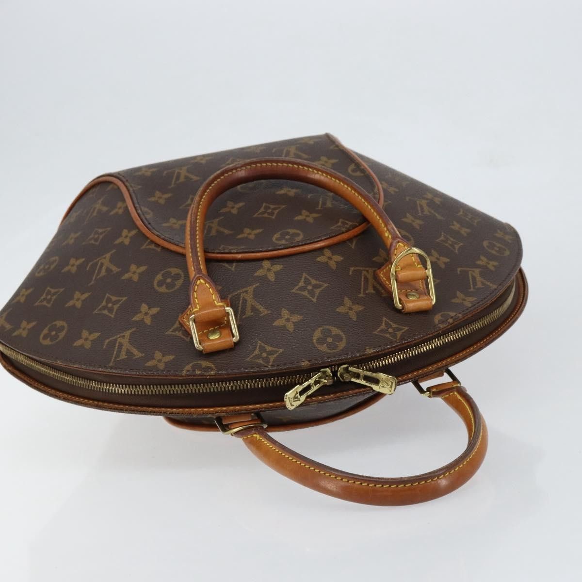 Louis Vuitton Louis Vuitton Ellipse Bag Monogram Canvas Size ONE SIZE - 16 Thumbnail