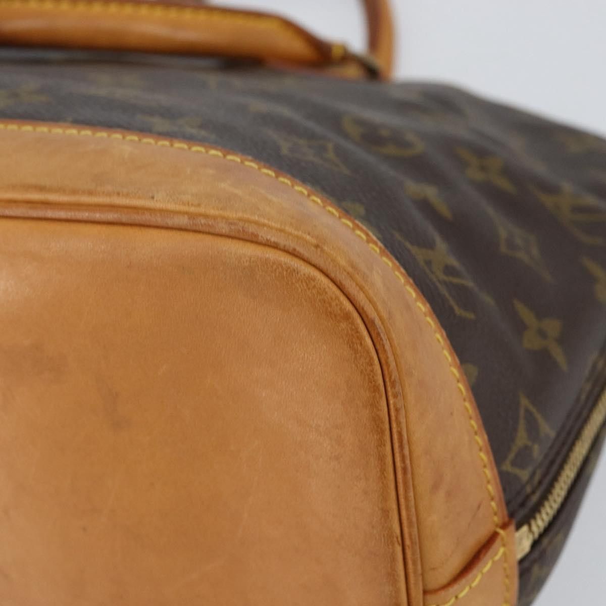 Louis Vuitton Louis Vuitton Alma Handbag Monogram Canvas Size ONE SIZE - 10 Thumbnail