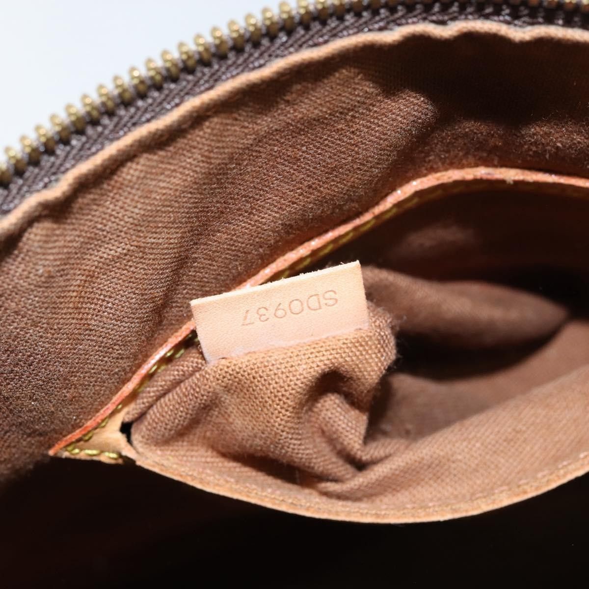 Louis Vuitton Louis Vuitton Alma Handbag Monogram Canvas Size ONE SIZE - 7 Thumbnail