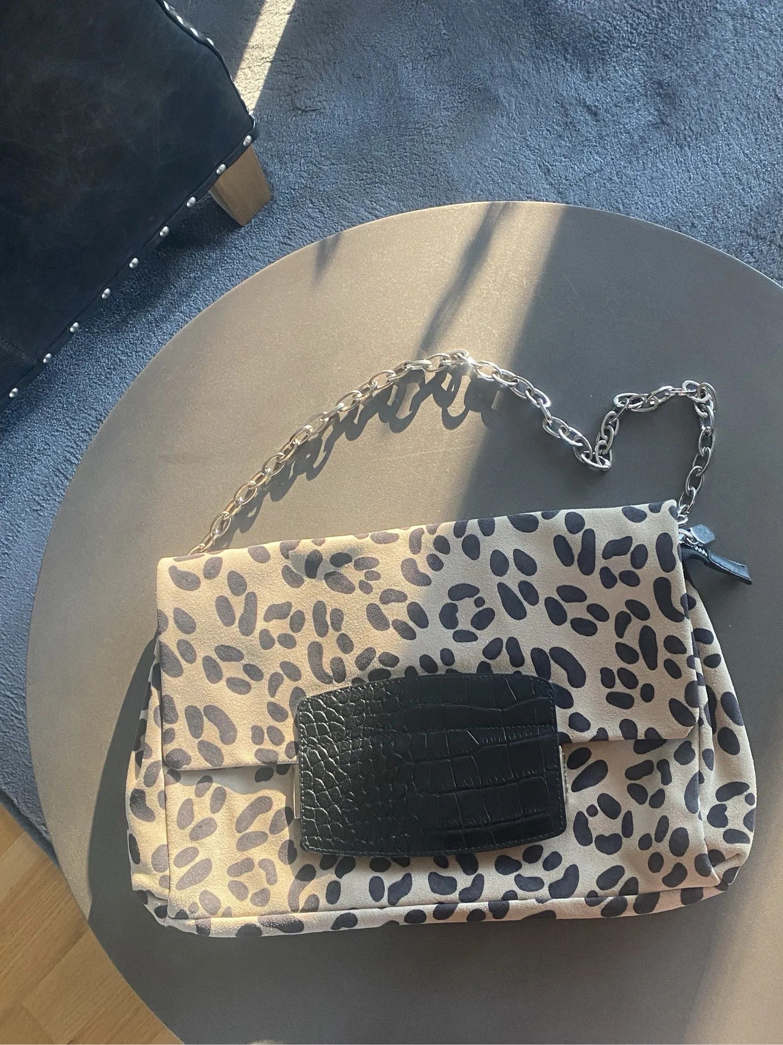 Jimmy Choo Jimmy Choo x H&M Bucket Bag Size ONE SIZE - 5 Thumbnail