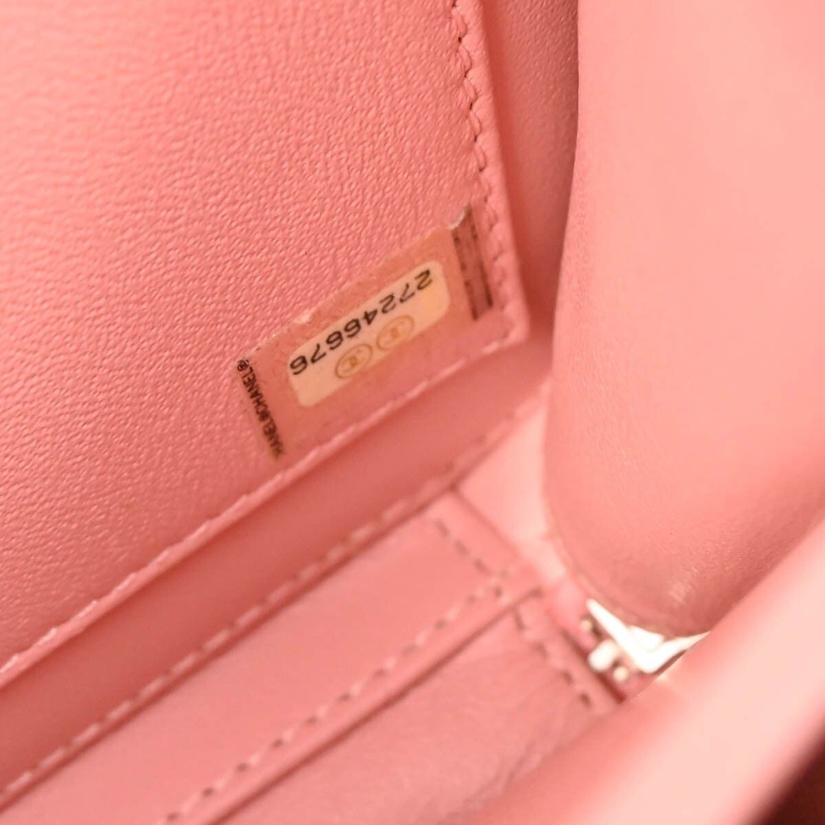 Chanel Chanel Filigree Vanity Case Quilted Caviar with Striped Leather Size ONE SIZE - 6 Thumbnail