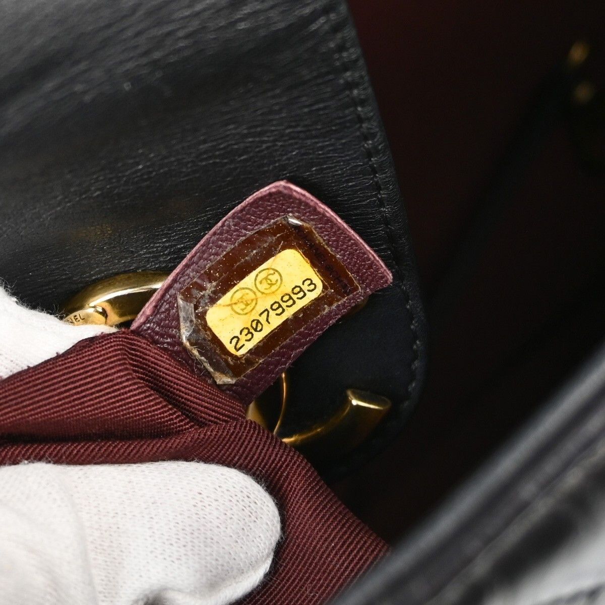 Chanel Chanel Gold Bar Tote Quilted Aged Calfskin Size ONE SIZE - 5 Thumbnail