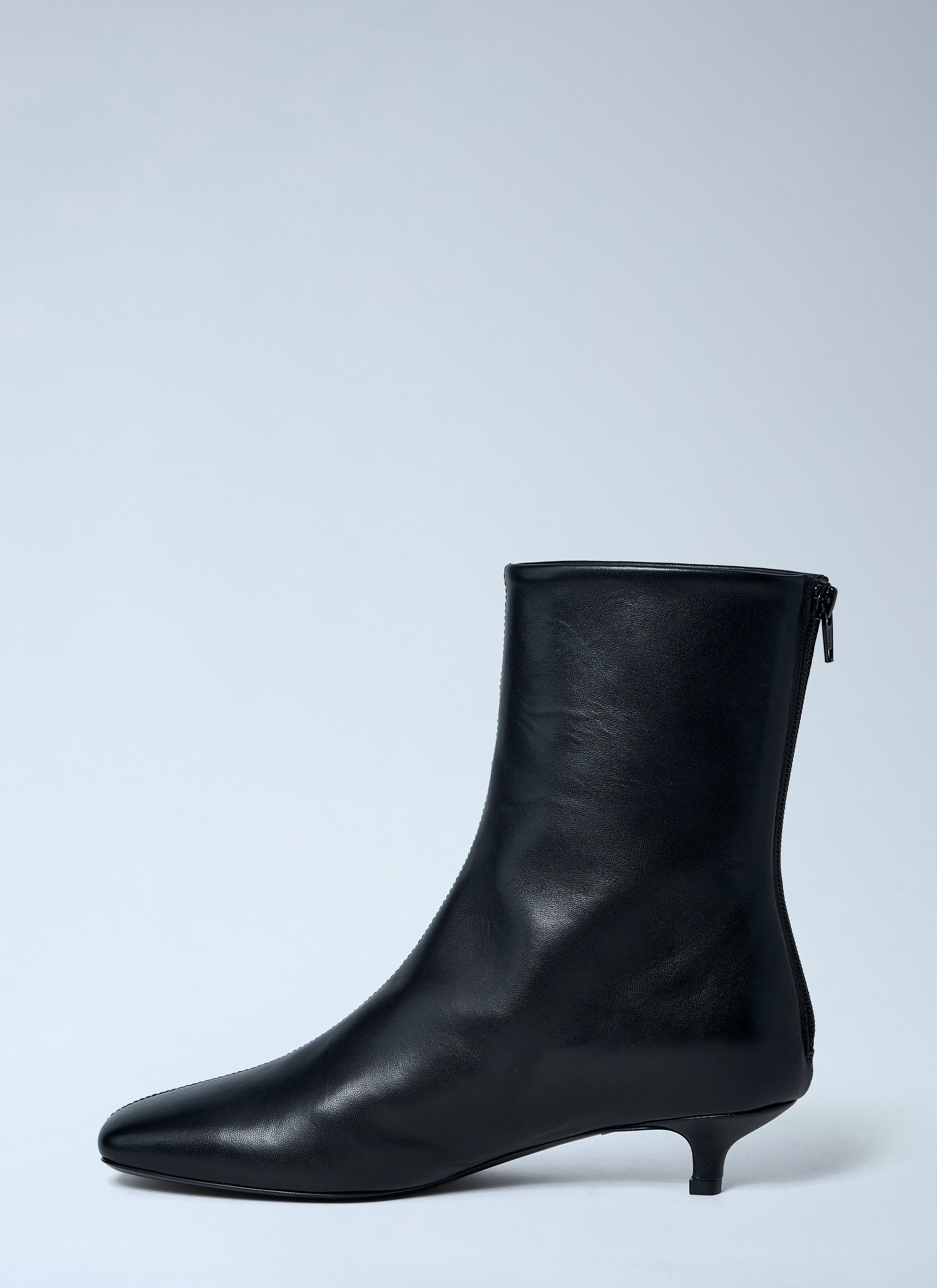 Toteme Classic Day Leather Ankle Boots Size US 10 / IT 40 - 4 Thumbnail