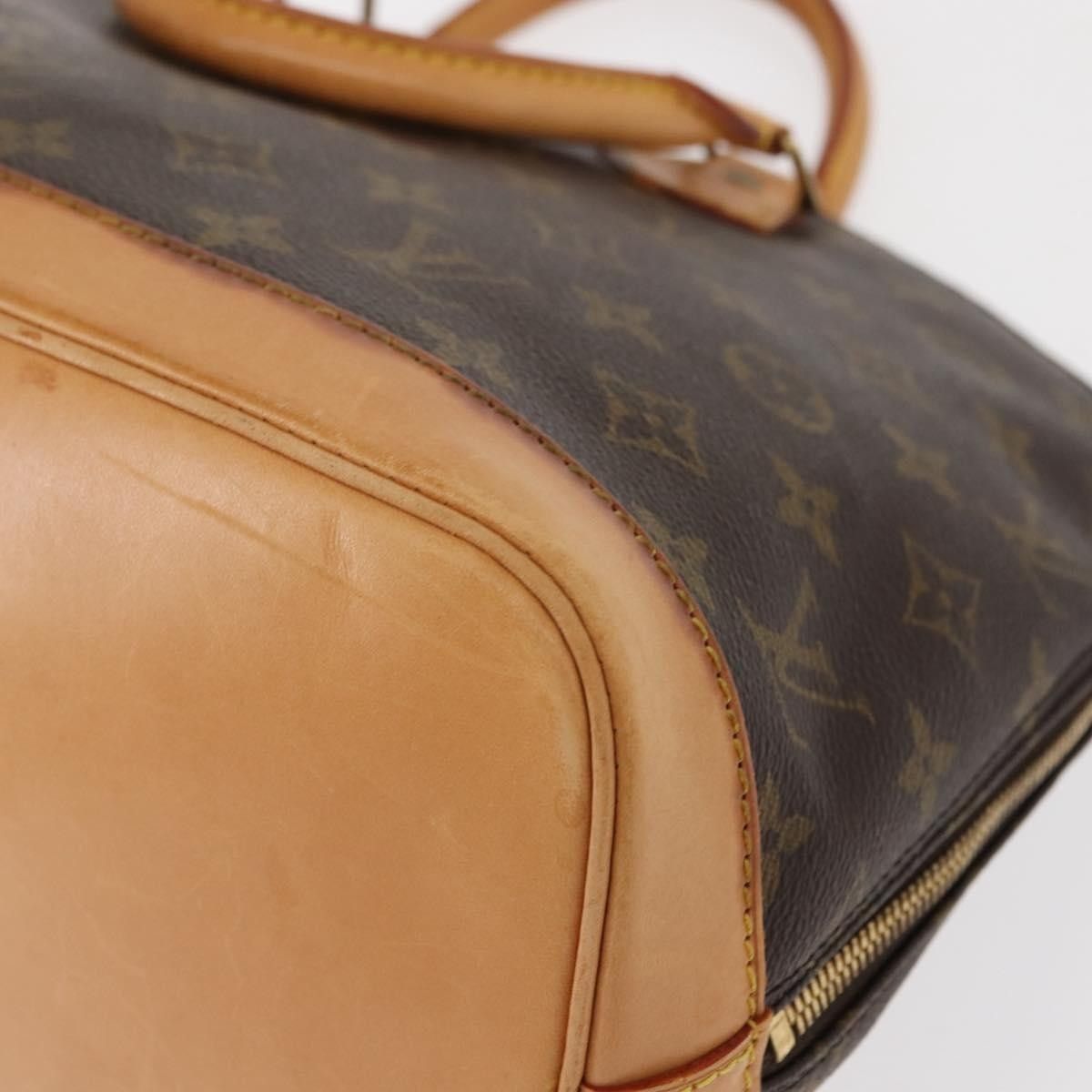 Louis Vuitton Louis Vuitton Alma Handbag Monogram Canvas Size ONE SIZE - 12 Thumbnail