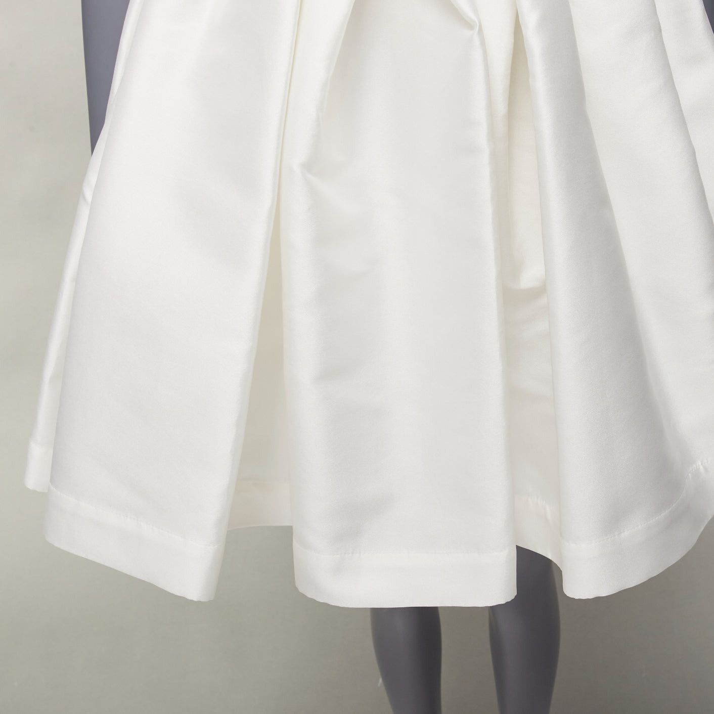 Marques'Almeida MARQUES ALMEIDA white silky darted bust fit flare high neck cocktail dress XS Size XS / US 0-2 / IT 36-38 - 7 Thumbnail