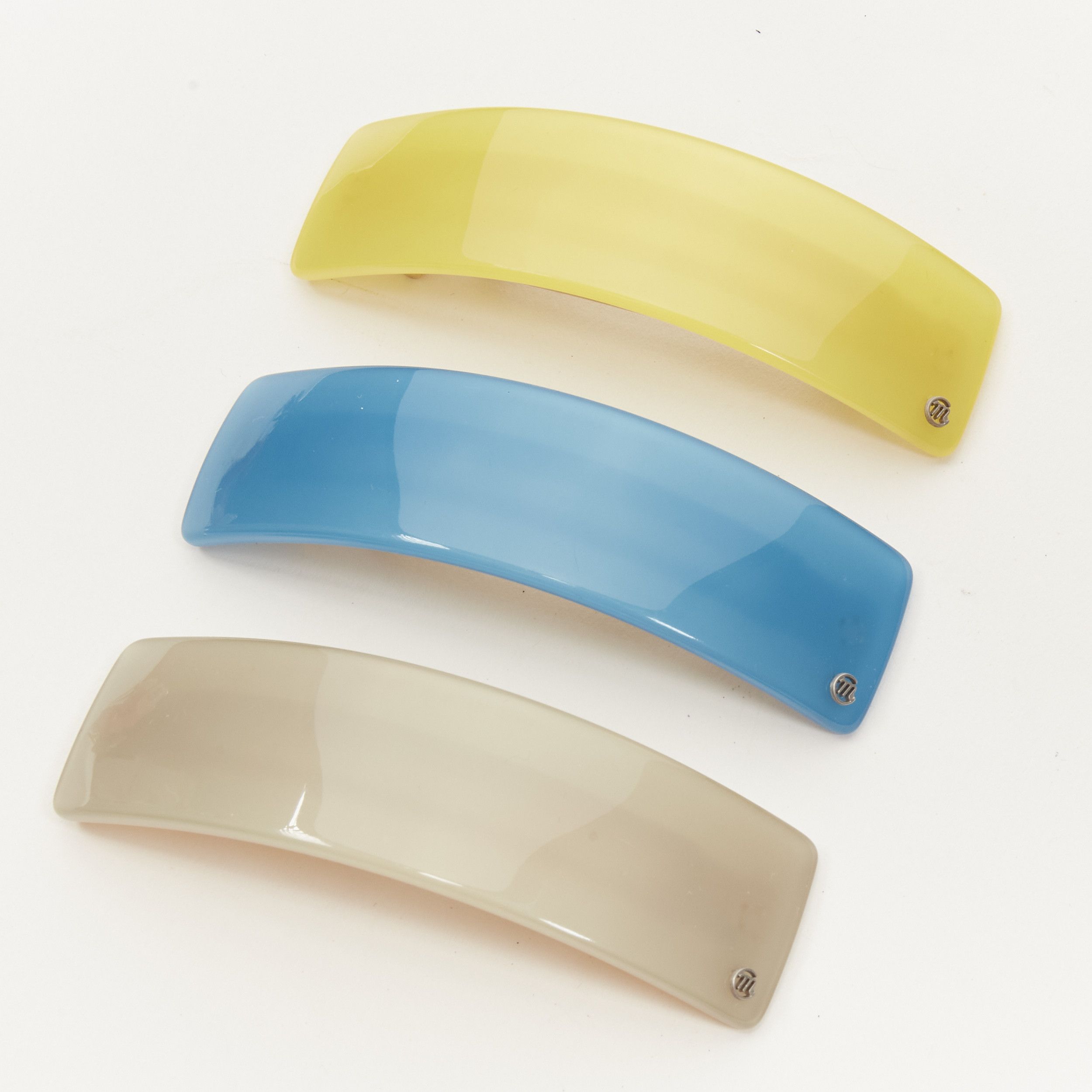 Other CHIC & MODE Alexandre Zouari color block shiny surface logo acrylic clips X3 Size ONE SIZE - 3 Thumbnail