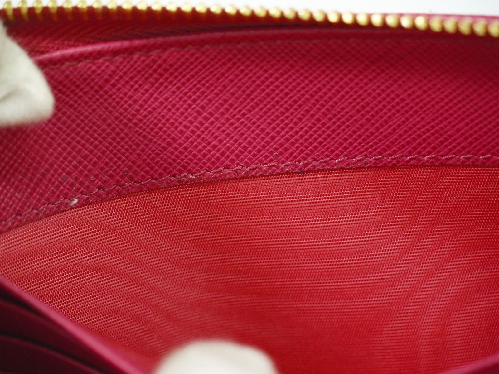 Prada Prada Zip Around Tab Wallet Saffiano Leather Size ONE SIZE - 13 Thumbnail