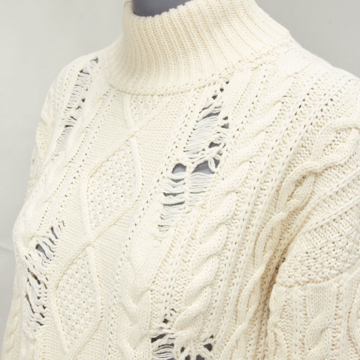 Maison MIHARA YASUHIRO MIHARA YASUHIRO cream acrylic wool distressed cable knit pullover sweater FR36 Size S / US 4 / IT 40 - 7 Thumbnail