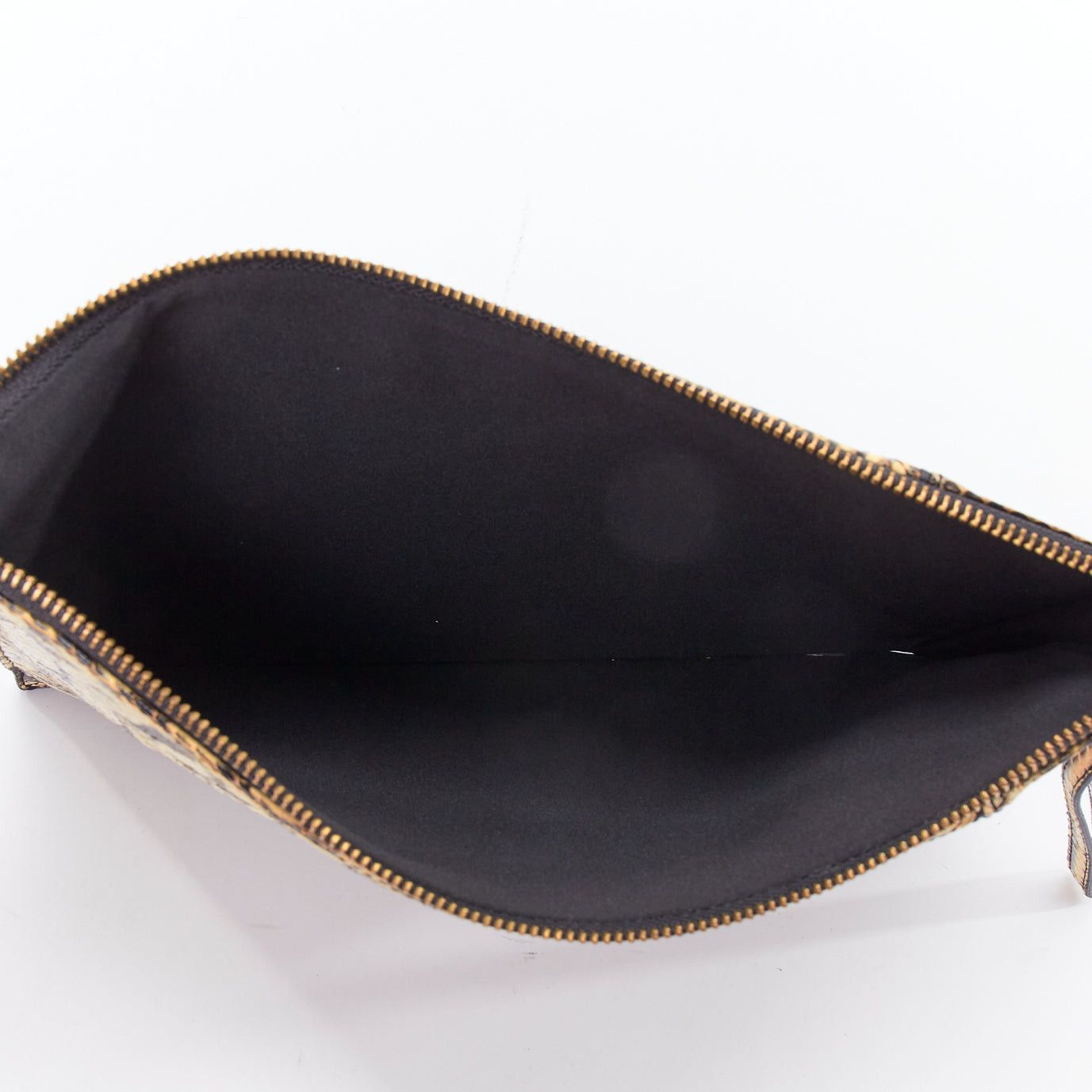 Other KOTUR cream black scaled leather gold zip charm pouch clutch bag Size ONE SIZE - 8 Thumbnail