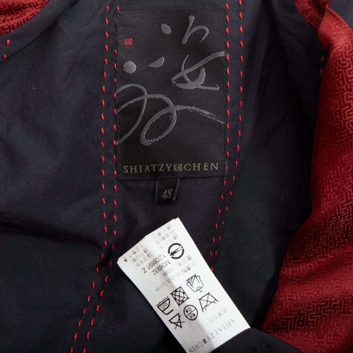 Other SHIATZY CHEN black cotton blend silky embroidered padded coat IT48 M Size US M / EU 48-50 / 2 - 9 Thumbnail