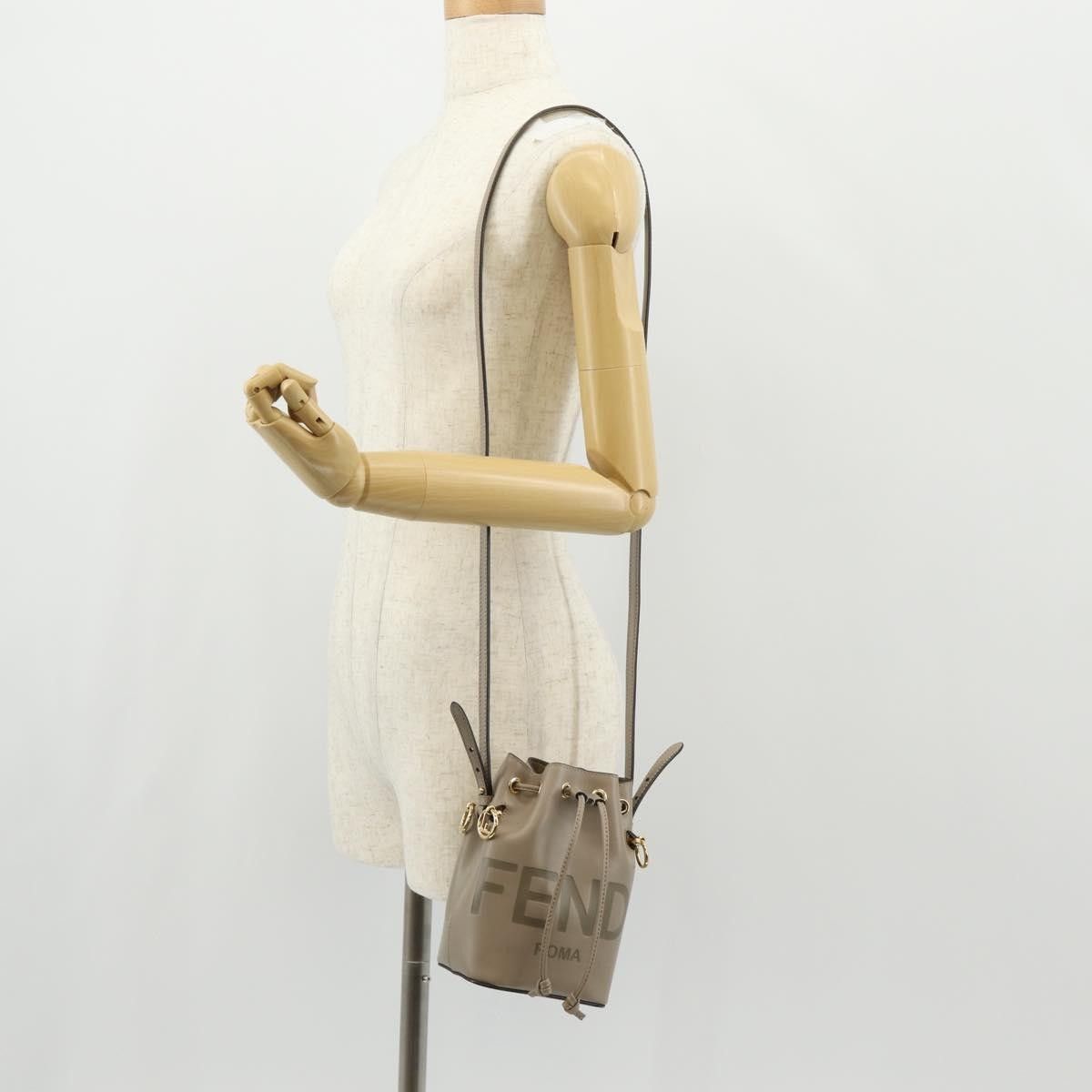 Fendi Fendi Logo Mon Tresor Bucket Bag Leather Size ONE SIZE - 15 Thumbnail