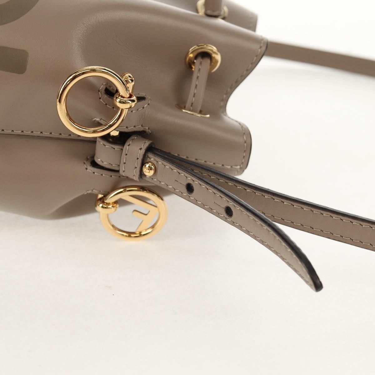 Fendi Fendi Logo Mon Tresor Bucket Bag Leather Size ONE SIZE - 19 Thumbnail