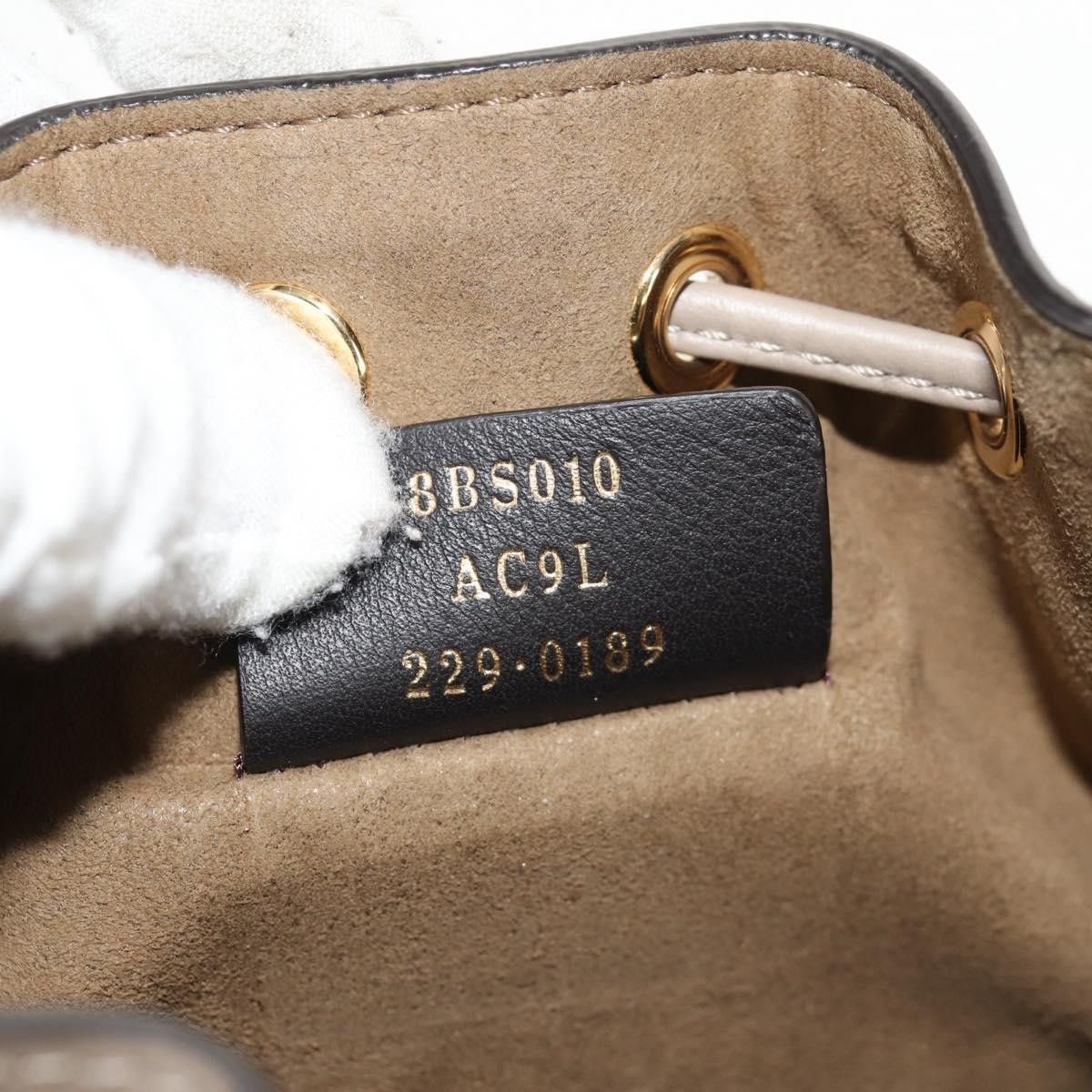 Fendi Fendi Logo Mon Tresor Bucket Bag Leather Size ONE SIZE - 7 Thumbnail