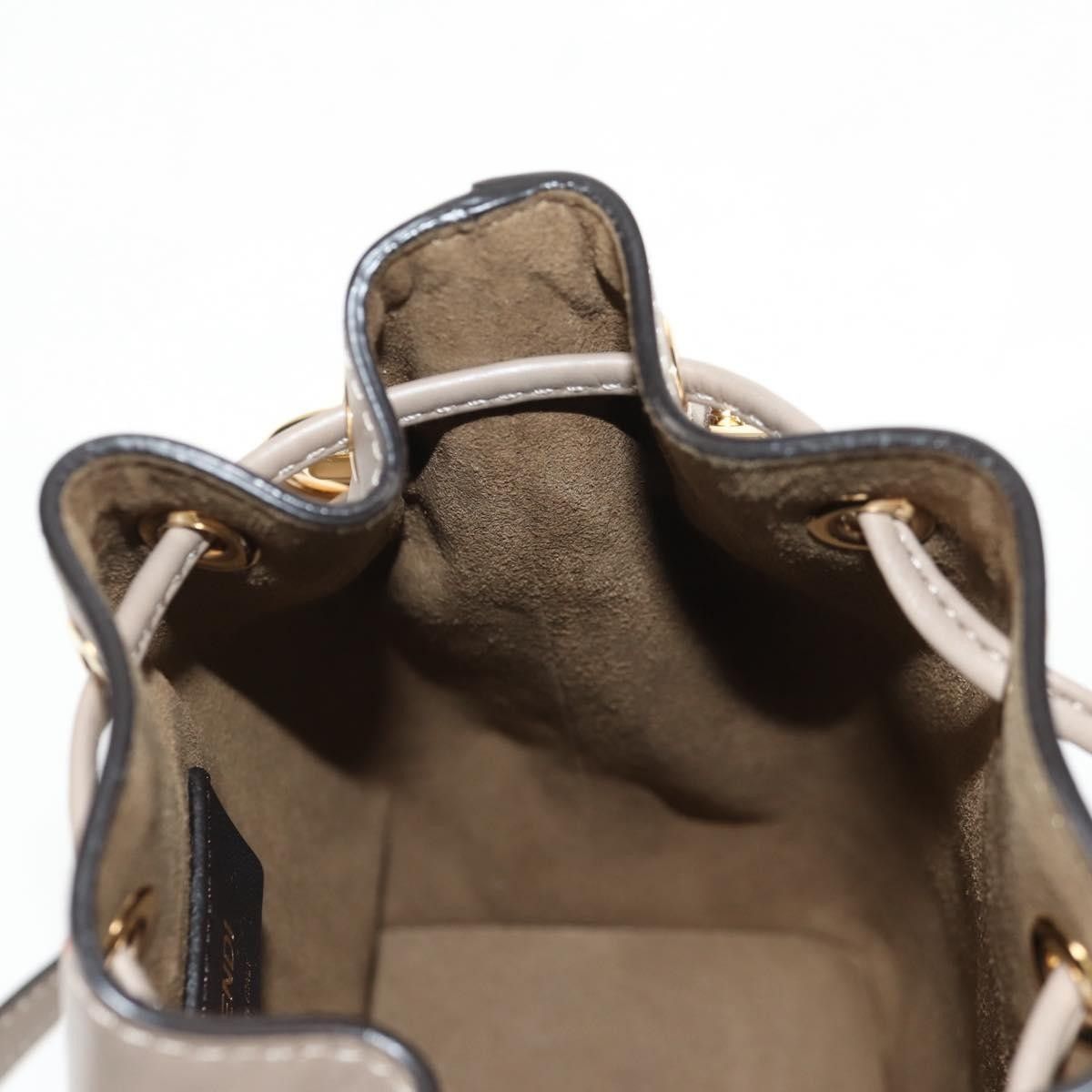 Fendi Fendi Logo Mon Tresor Bucket Bag Leather Size ONE SIZE - 23 Thumbnail