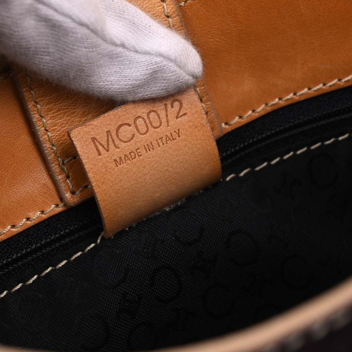 Celine Celine Vintage Macadam Shoulder Bag Suede Size ONE SIZE - 4 Thumbnail