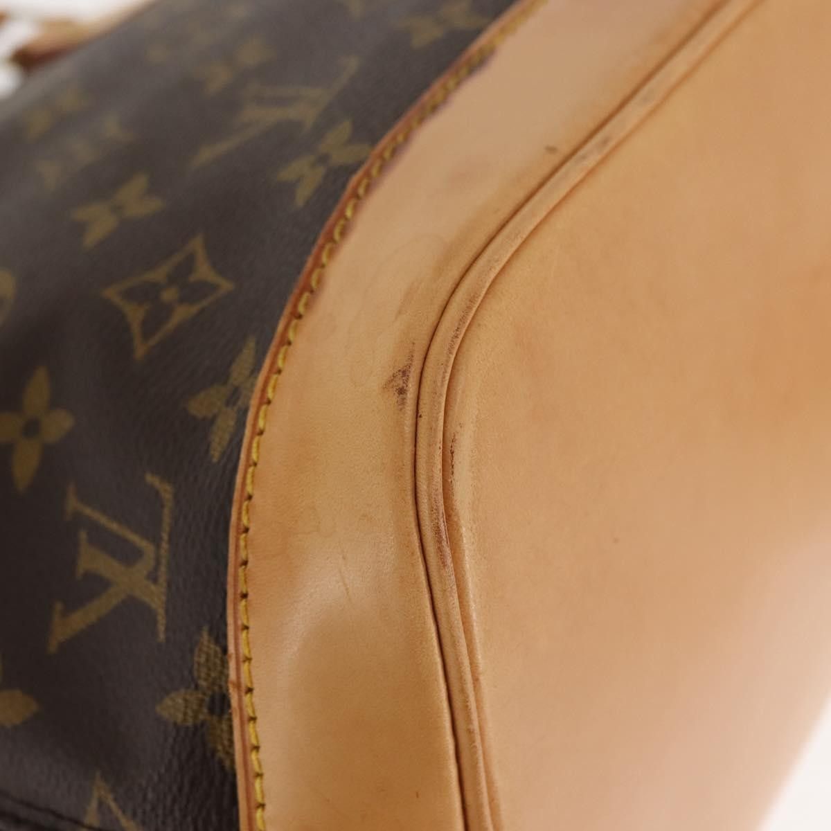 Louis Vuitton Louis Vuitton Alma Handbag Monogram Canvas Size ONE SIZE - 9 Thumbnail