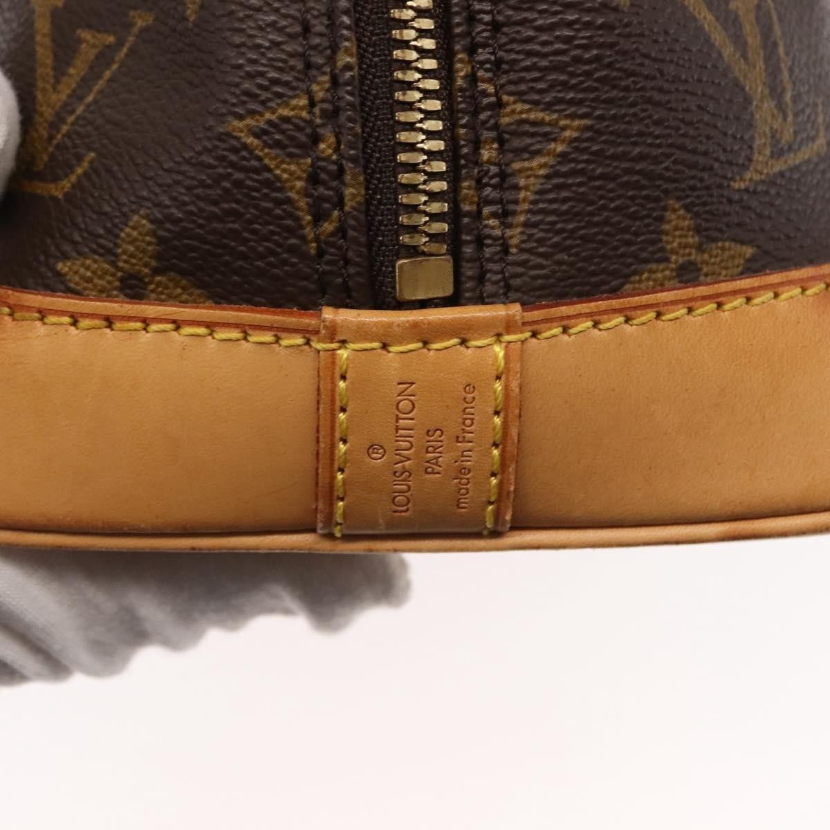 Louis Vuitton Louis Vuitton Alma Handbag Monogram Canvas Size ONE SIZE - 7 Thumbnail