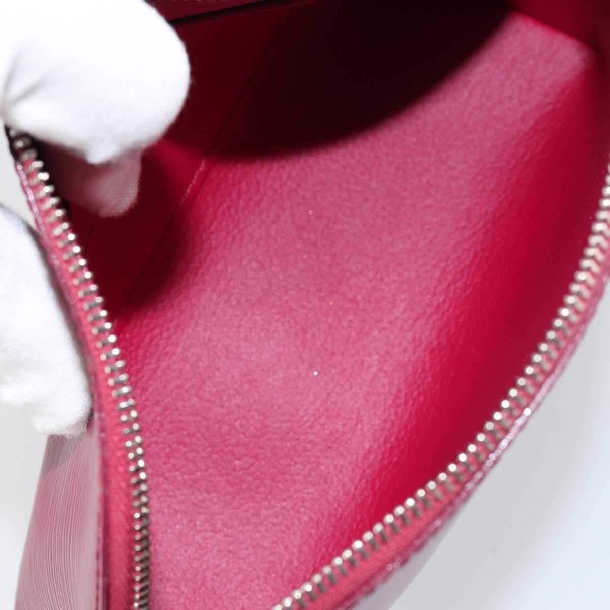 Louis Vuitton Louis Vuitton Cosmetic Pouch Epi Leather Size ONE SIZE - 5 Thumbnail