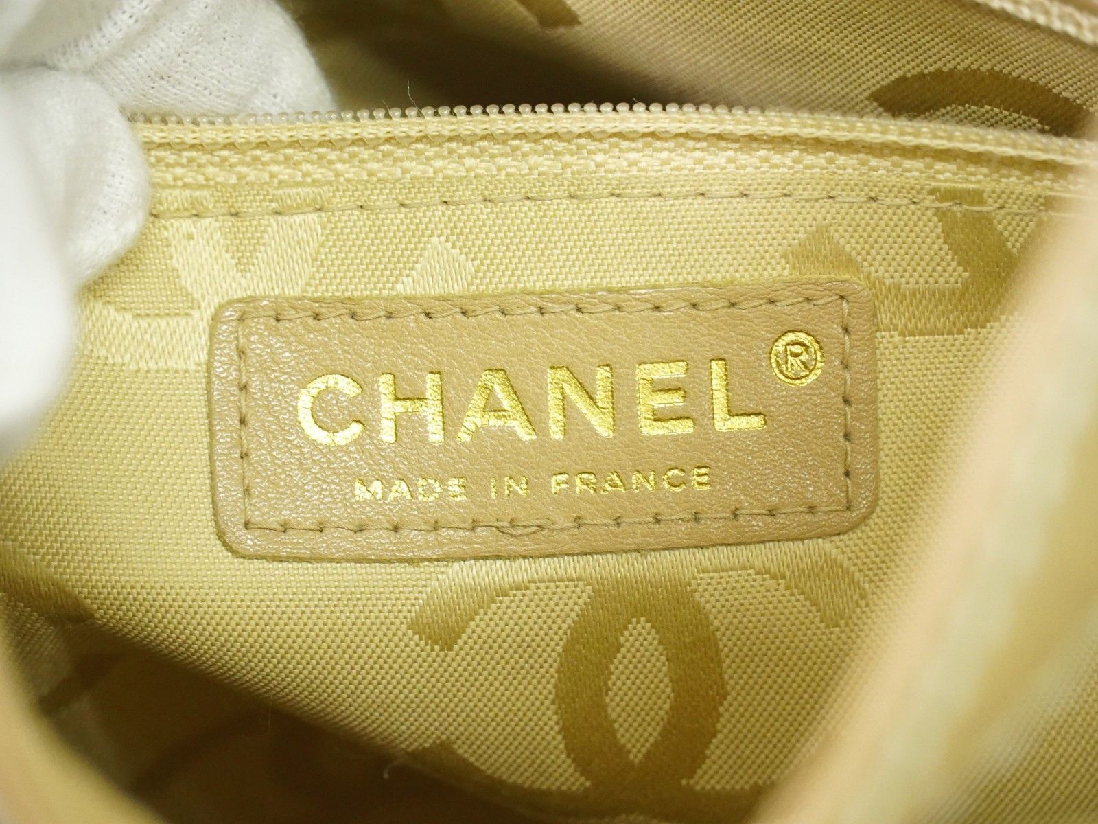 Chanel Chanel Surpique Tote Quilted Leather Size ONE SIZE - 5 Thumbnail