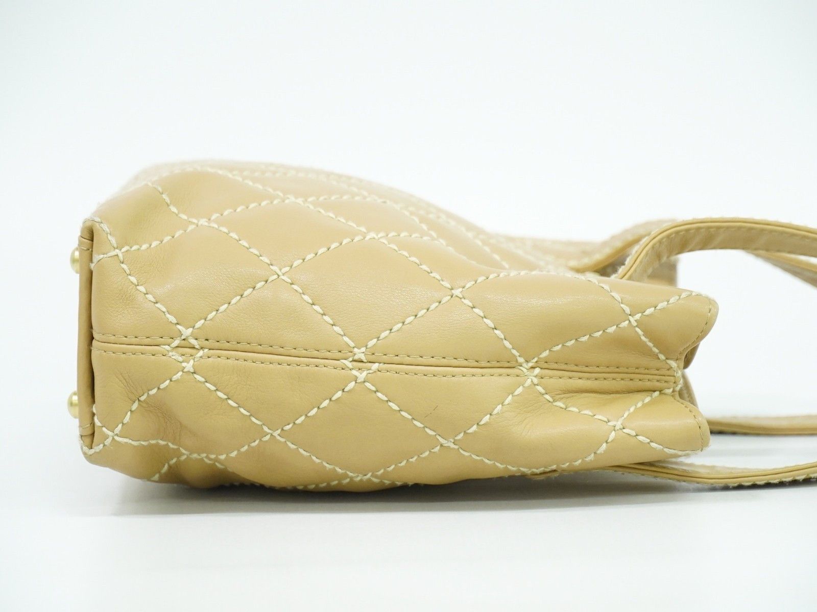 Chanel Chanel Surpique Tote Quilted Leather Size ONE SIZE - 3 Thumbnail