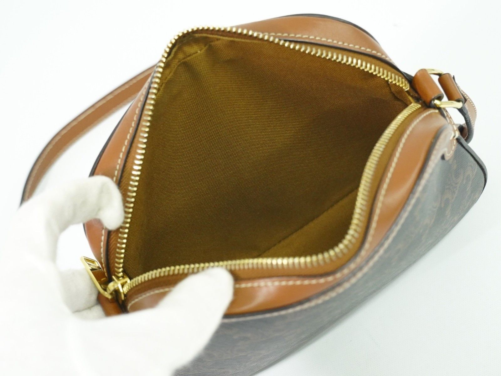 Celine Celine Logo Camera Bag Triomphe Coated Canvas Size ONE SIZE - 15 Thumbnail