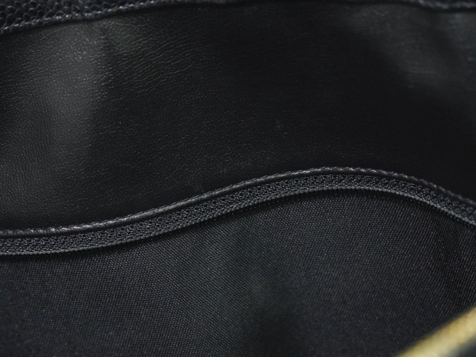 Chanel Chanel Vintage Front Pocket Tote Caviar Size ONE SIZE - 17 Thumbnail