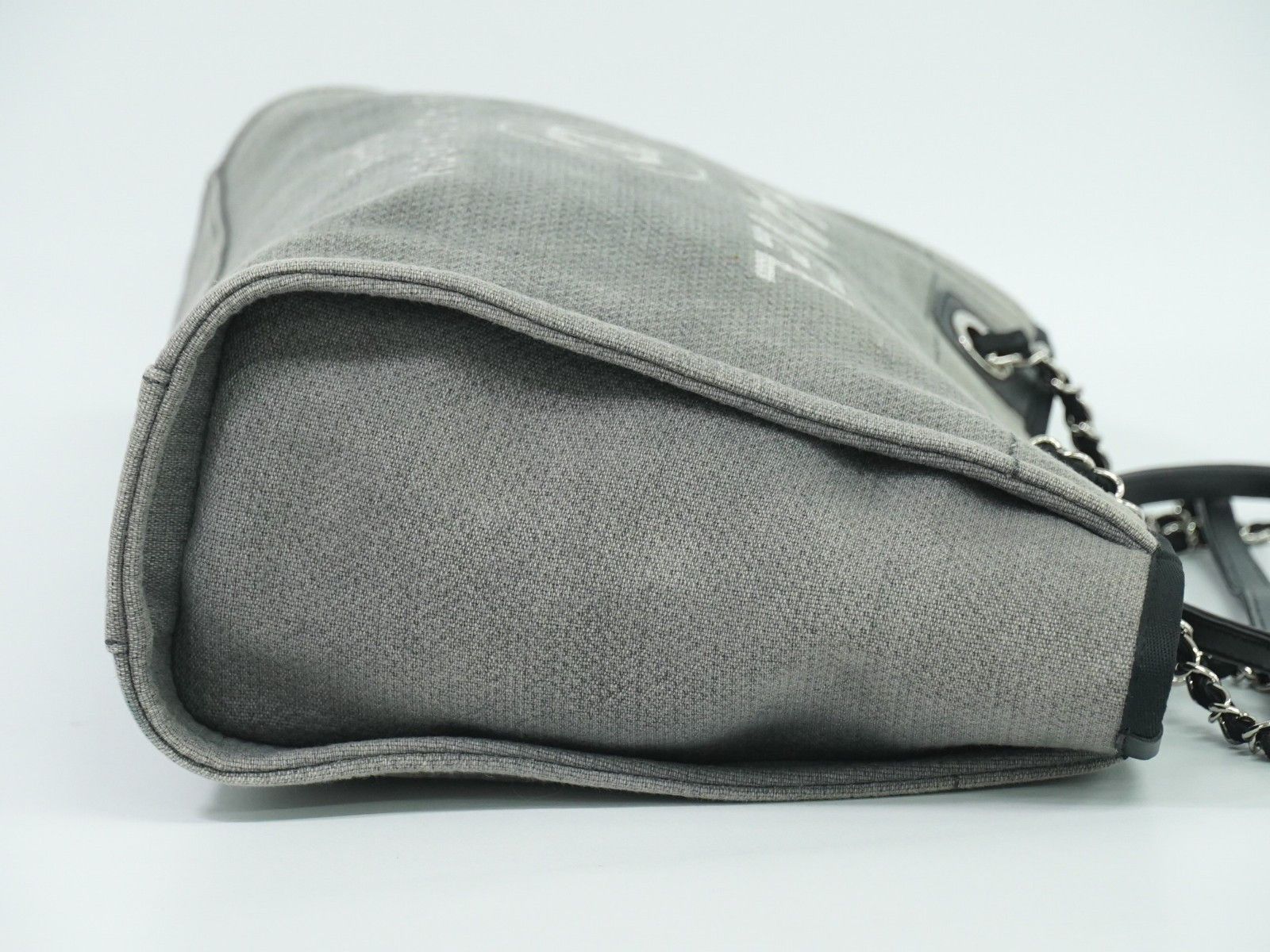 Chanel Chanel Deauville Tote Canvas Size ONE SIZE - 3 Thumbnail