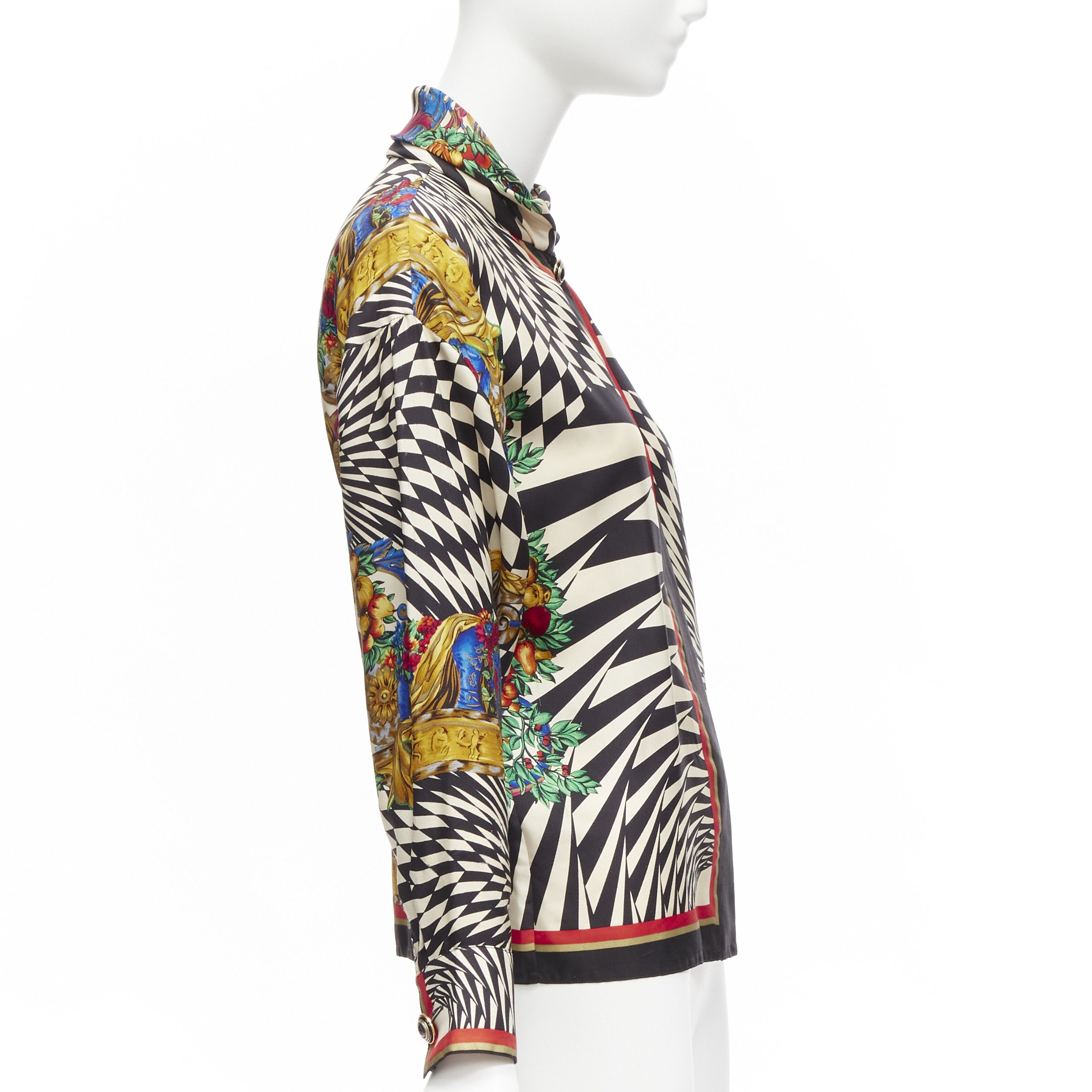 Versace GIANNI VERSACE Vintage baroque royal optical graphic print gold button collar shirt IT38 XS Size XS / US 0-2 / IT 36-38 - 4 Thumbnail
