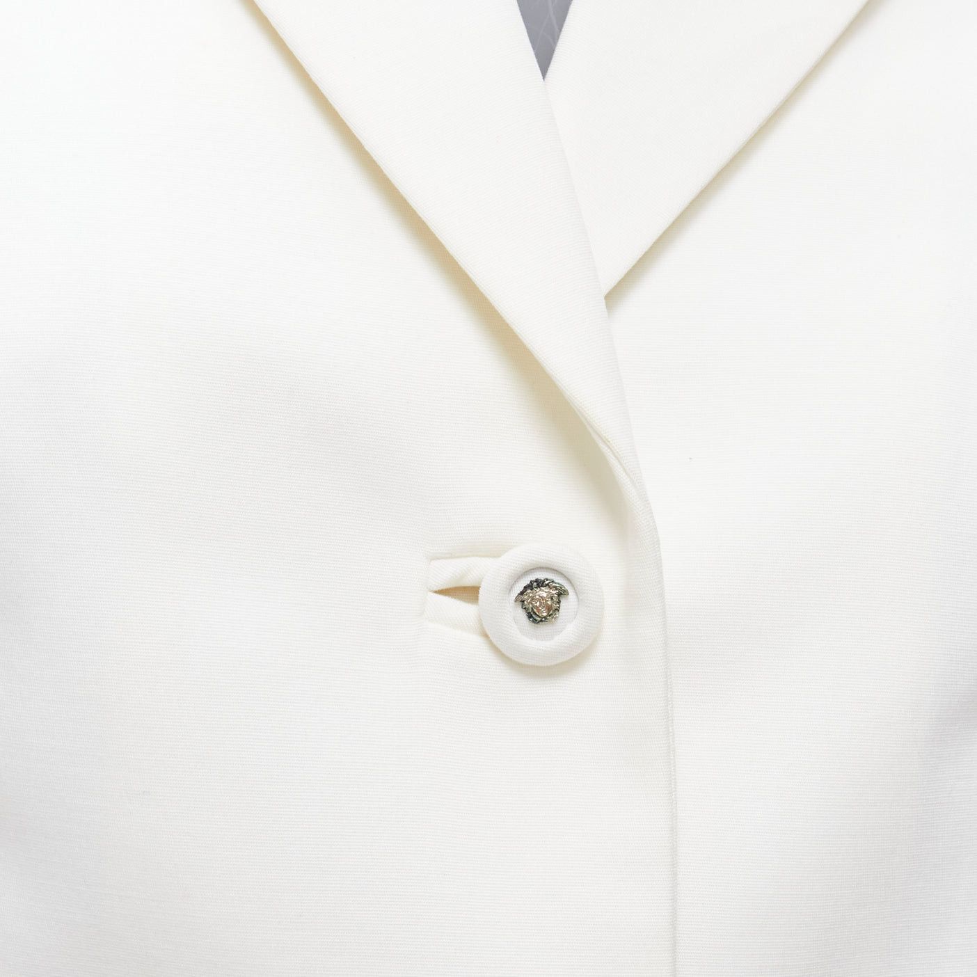 Versace rare GIANNI VERSACE 1999 Vintage white Medusa slash sequins blazer IT40 S Size S / US 4 / IT 40 - 9 Thumbnail