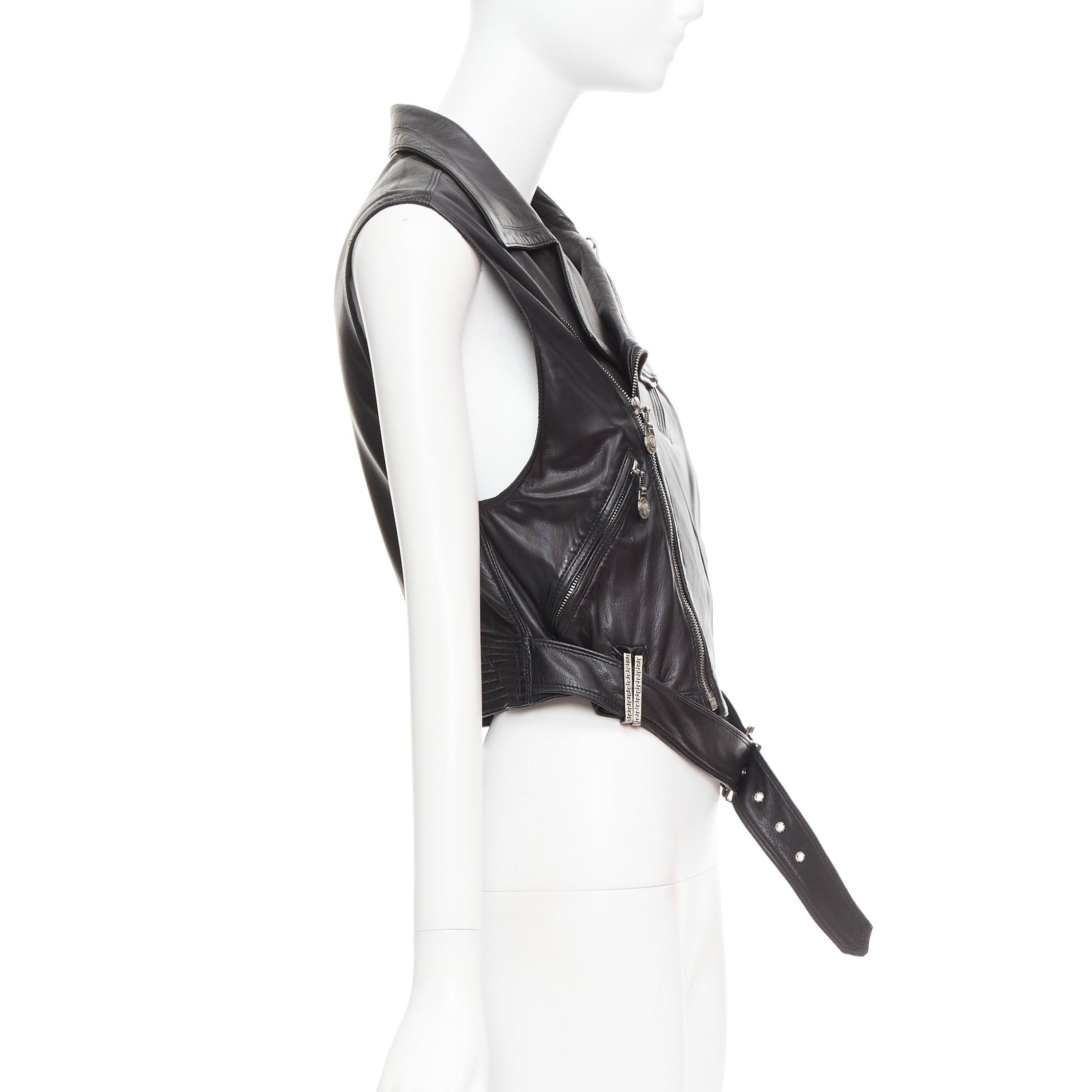 Versace GIANNI VERSACE 1994 Vintage leather medusa safety pin biker vest IT38 XS Size XS / US 0-2 / IT 36-38 - 5 Thumbnail